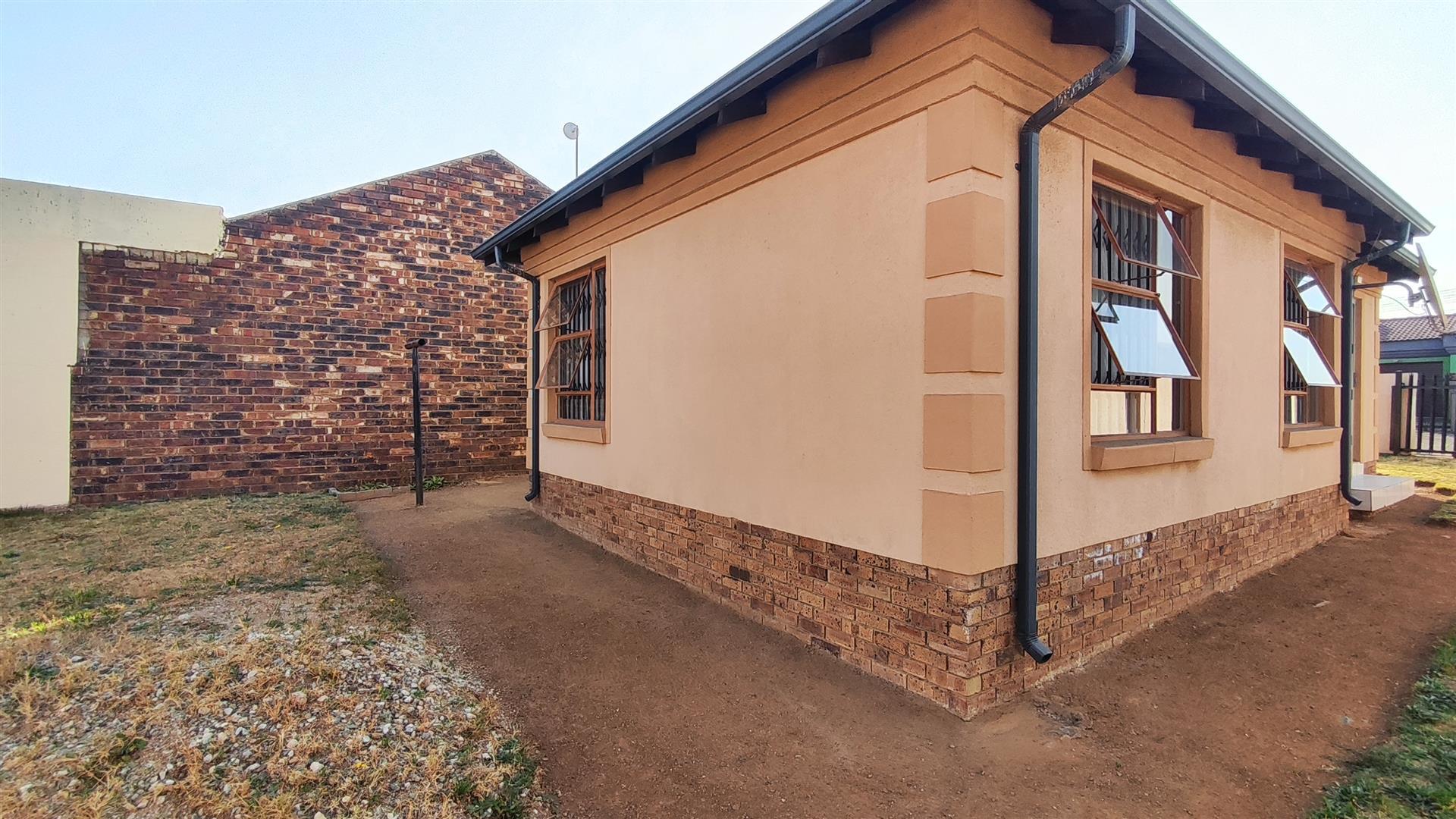 Backyard of property in Vereeniging