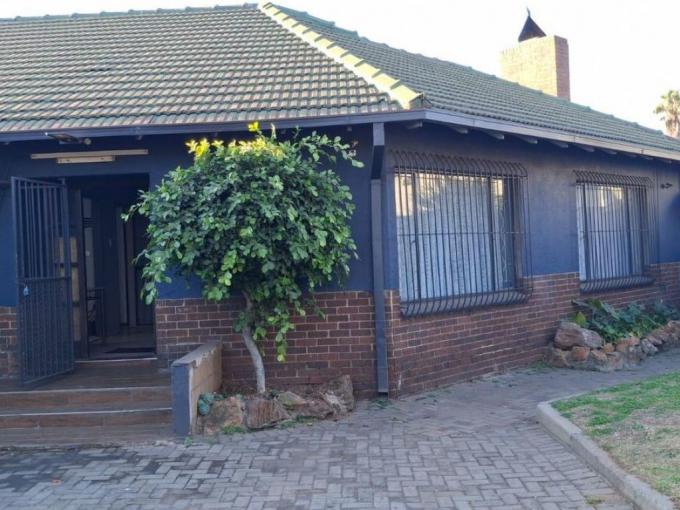 3 Bedroom House for Sale For Sale in Emalahleni (Witbank)  - MR687305