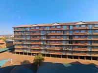  of property in Die Hoewes
