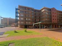  of property in Die Hoewes