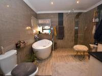  of property in Heuweloord