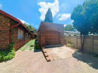  of property in Heuweloord
