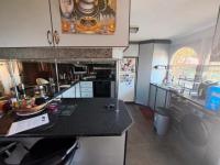 of property in Heuweloord