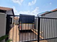  of property in Thatchfield