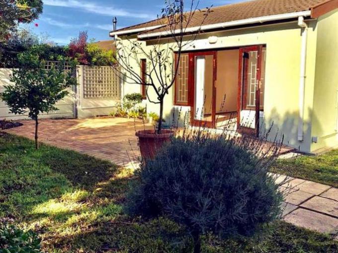 3 Bedroom Apartment to Rent in Dreyersdal - Property to rent - MR687354