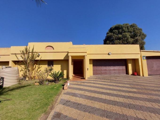 5 Bedroom House for Sale For Sale in Reyno Ridge - MR687362