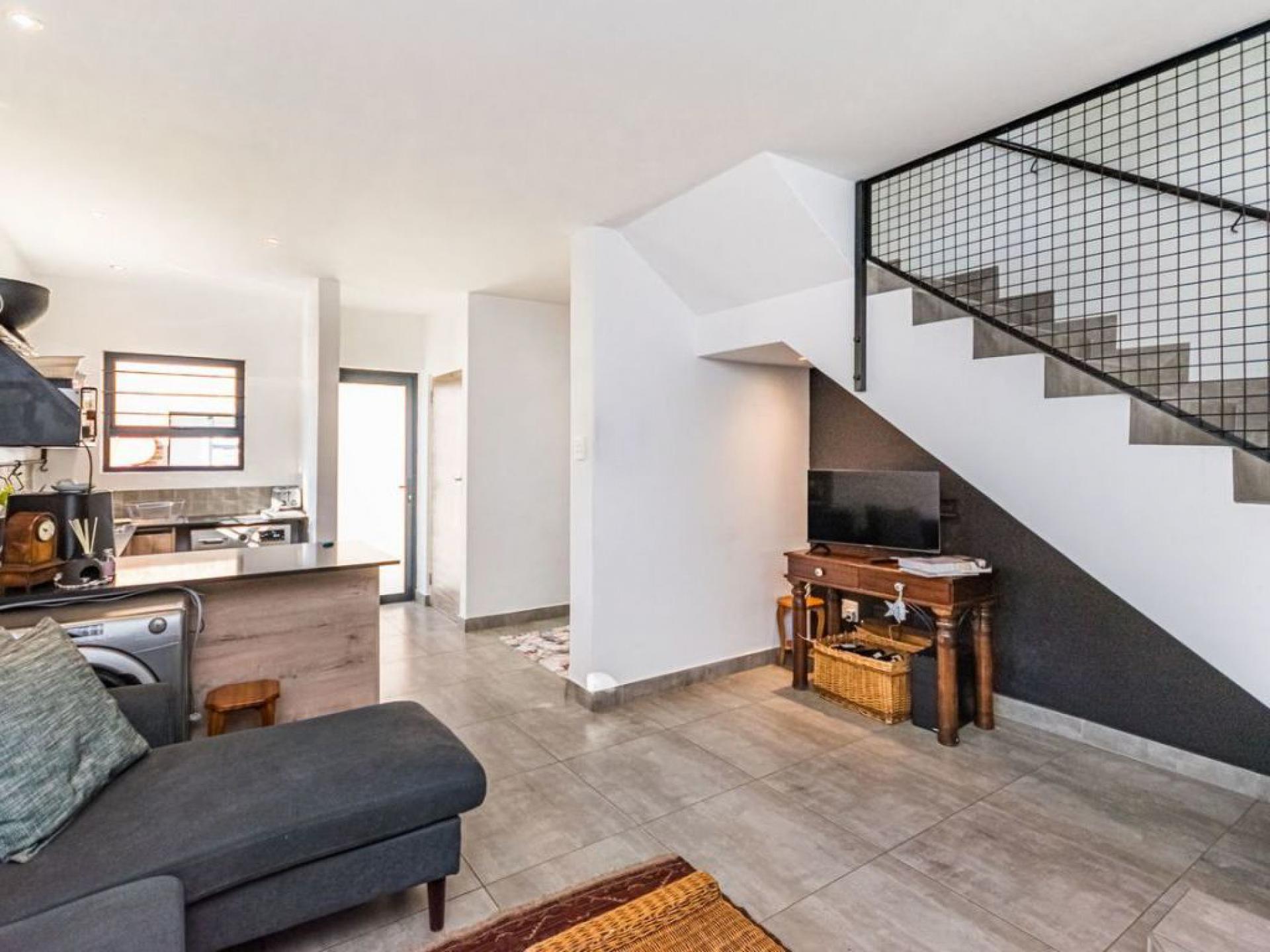  of property in Lyttelton Manor