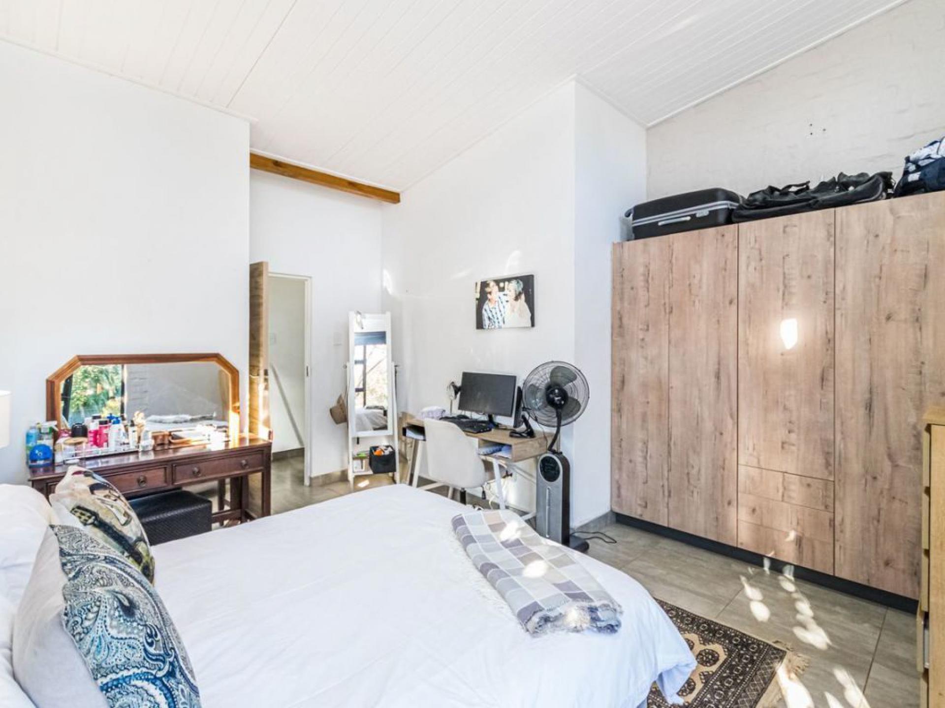  of property in Lyttelton Manor