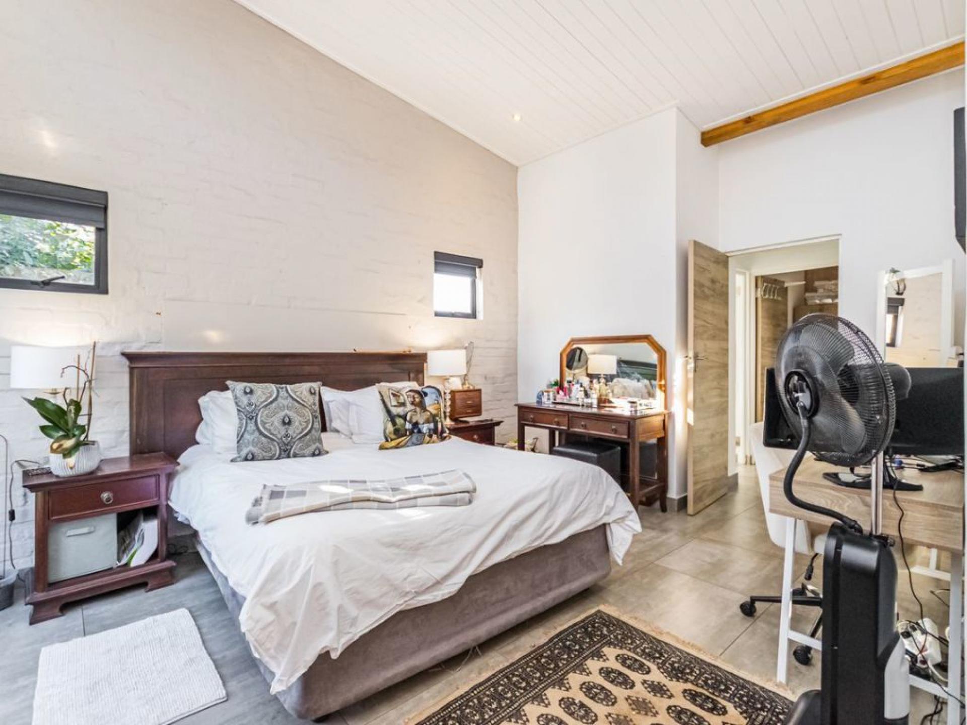  of property in Lyttelton Manor