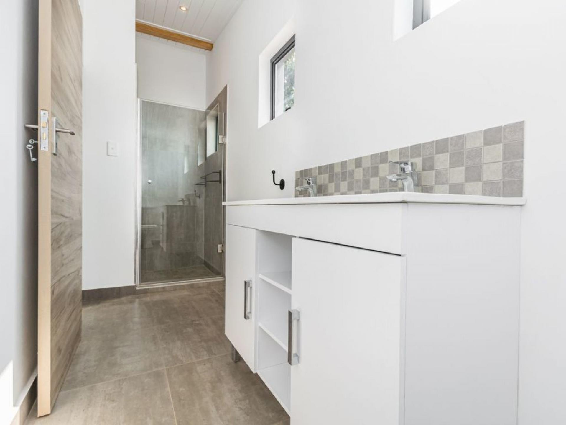  of property in Lyttelton Manor