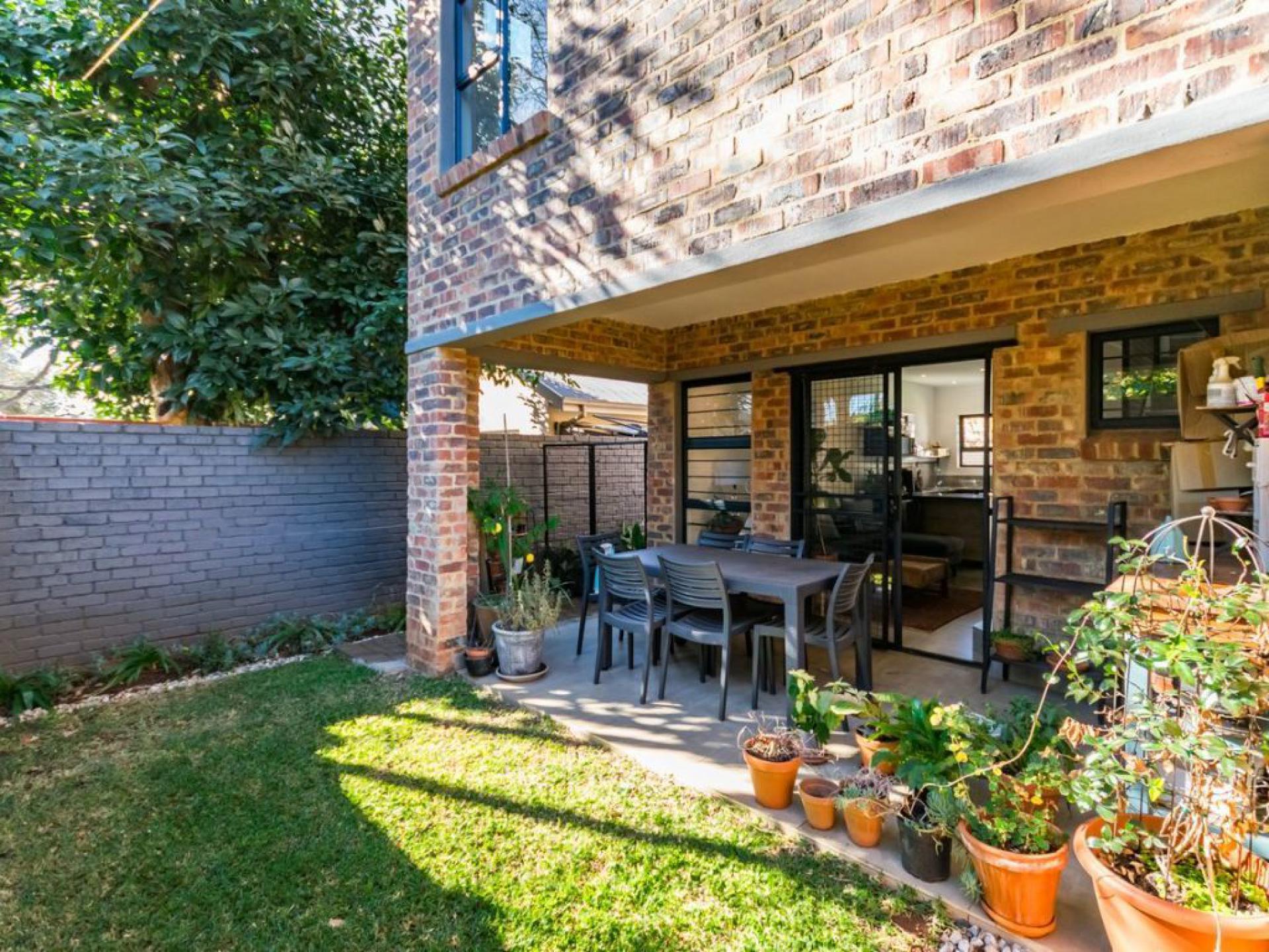  of property in Lyttelton Manor