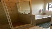 Main Bathroom of property in Dormehls Drift