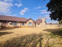  of property in Rensburg