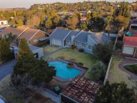  of property in Glenvista