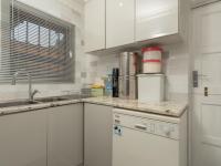  of property in Glenvista