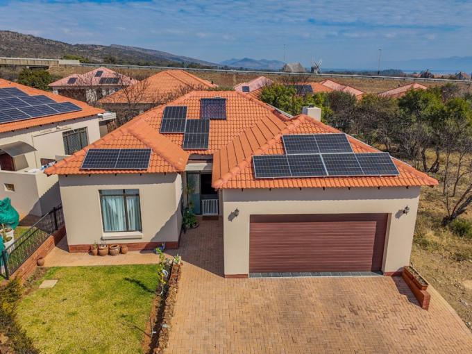 3 Bedroom House for Sale For Sale in Hartbeespoort - MR687429