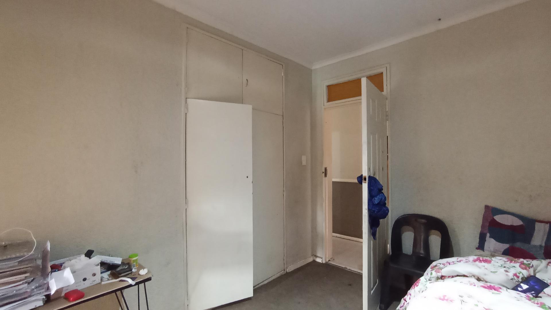 Bed Room 2 - 24 square meters of property in Kew