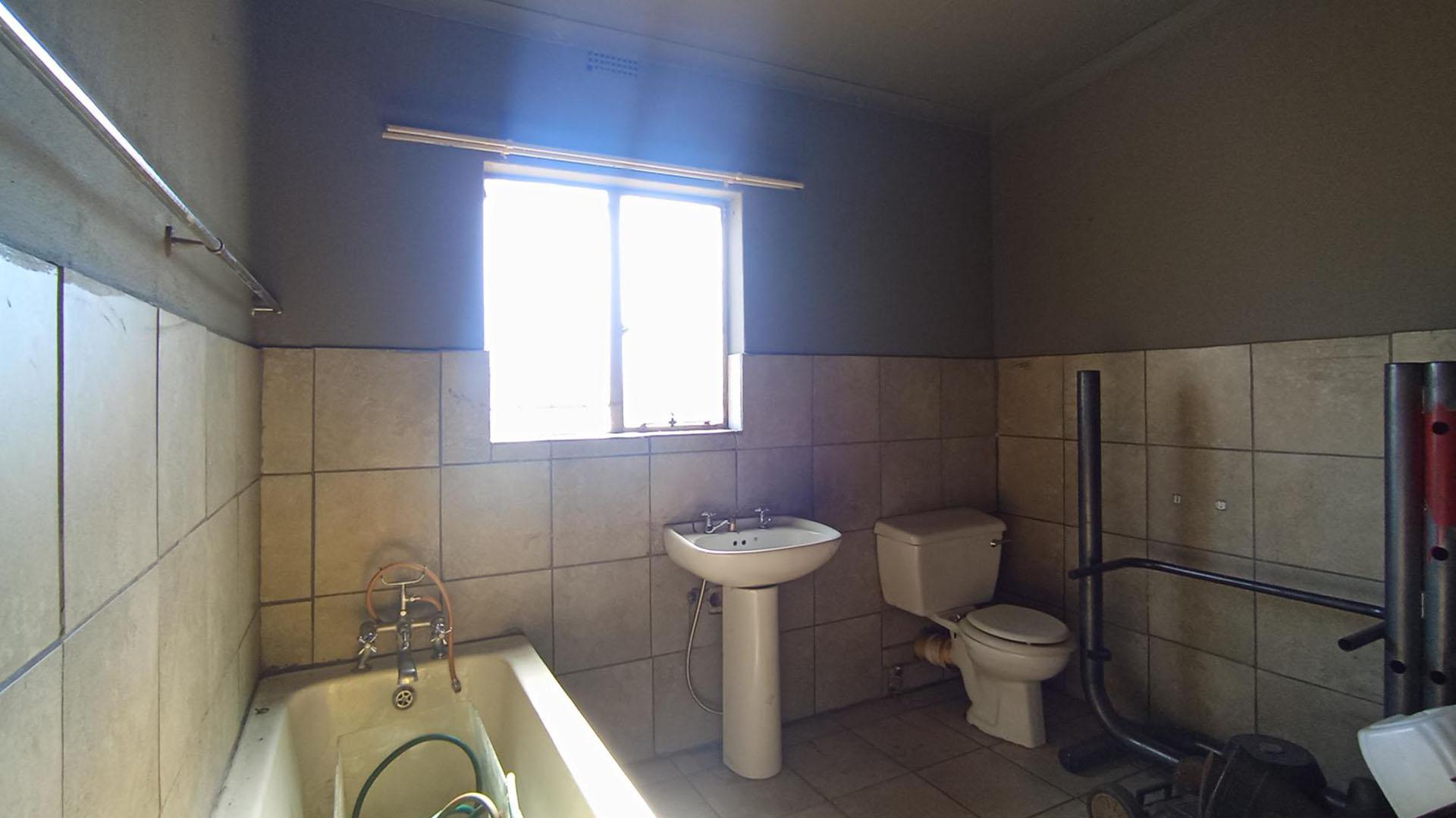 Flatlet - 32 square meters of property in Pretoria North