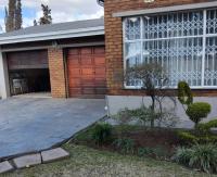  of property in Ivy Park