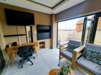  of property in Thatchfield