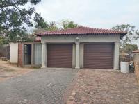  of property in Geelhoutpark