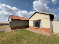 4 Bedroom 2 Bathroom House for Sale for sale in Waterkloof (Rustenburg)