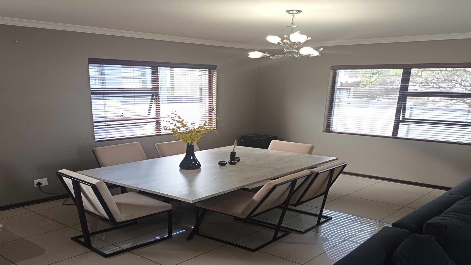 Dining Room of property in Homes Haven