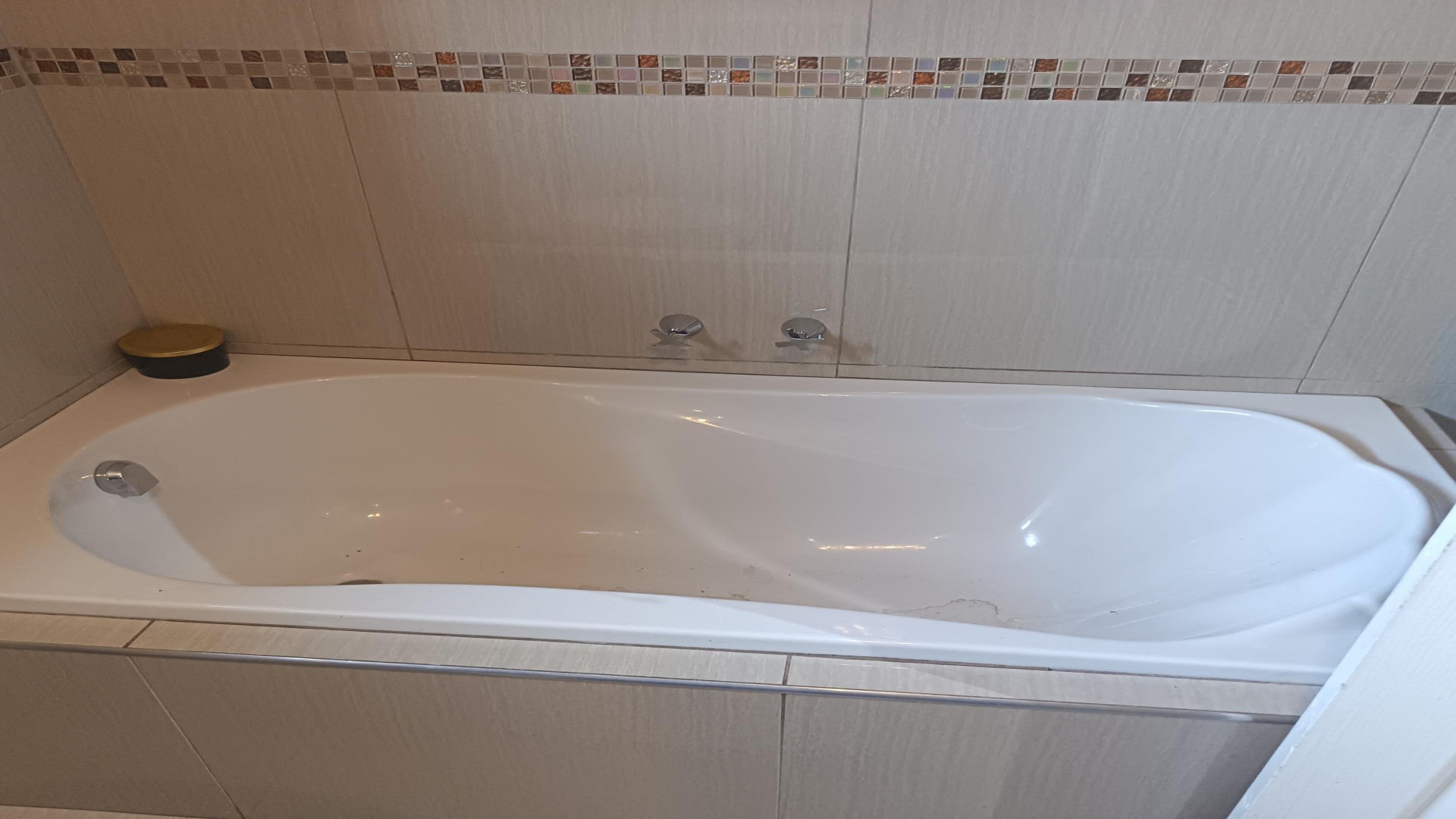Bathroom 2 of property in Homes Haven