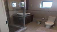 Bathroom 2 of property in Homes Haven