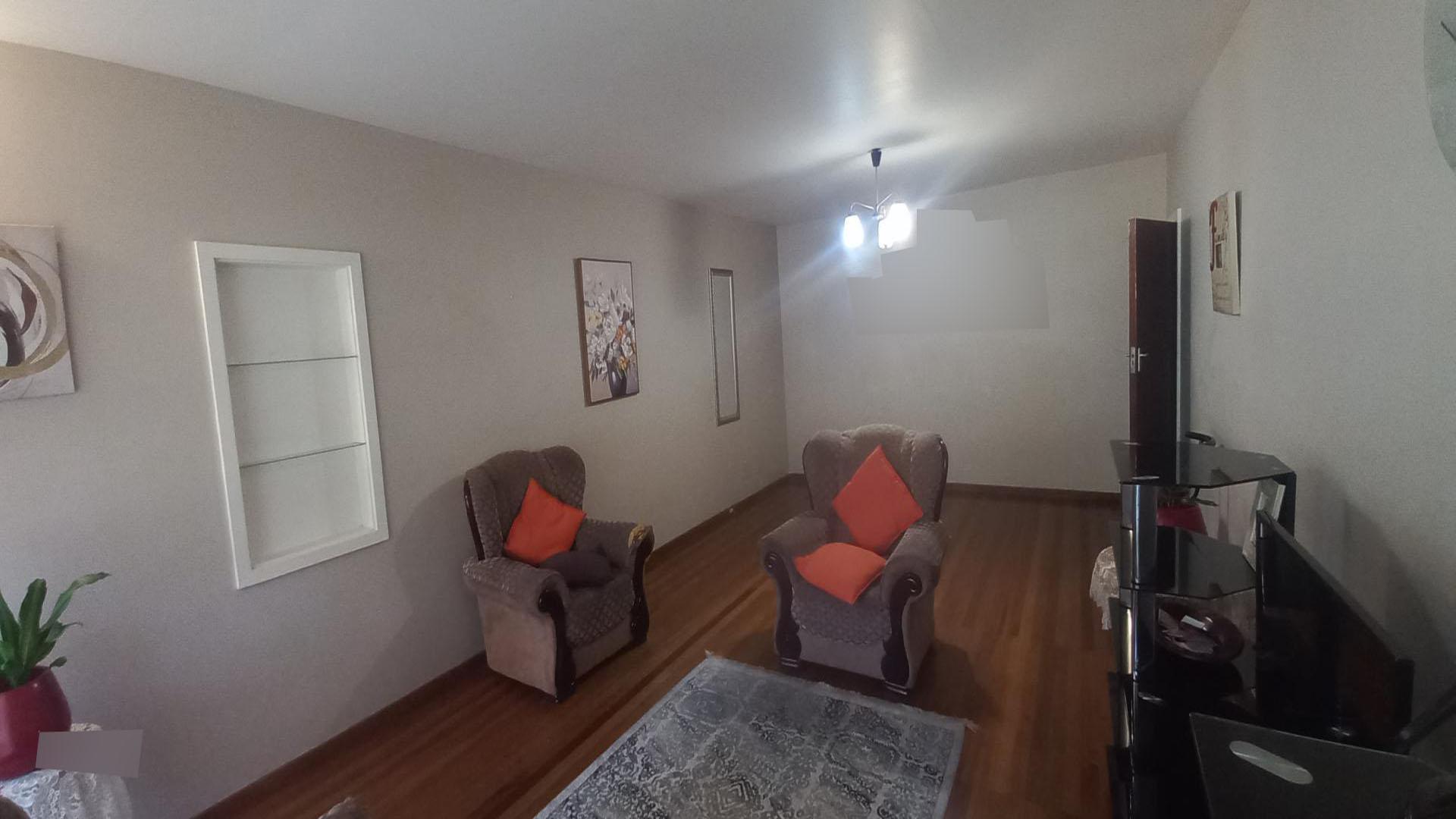 Lounges of property in Chiselhurst