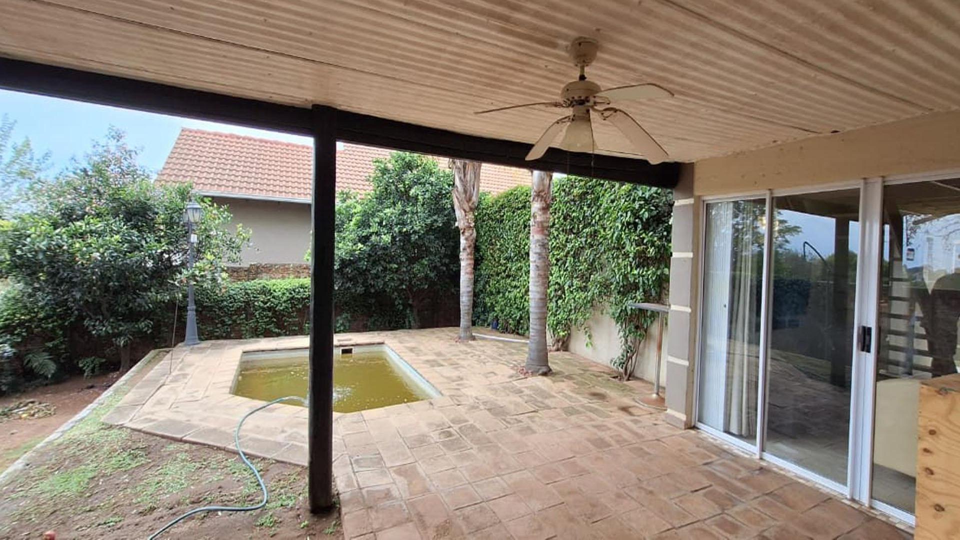 Patio - 17 square meters of property in Kengies