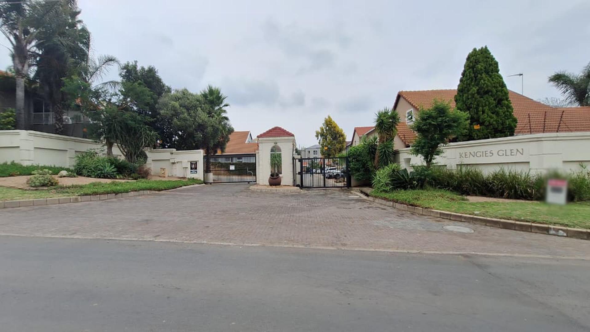 Front View of property in Kengies