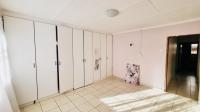 Bed Room 1 of property in Umtata