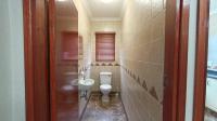 Bathroom 3+ - 15 square meters of property in Shallcross 
