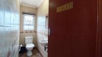 Bathroom 3+ - 15 square meters of property in Shallcross 
