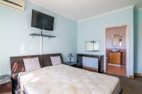  of property in Thatchfield