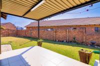  of property in Thatchfield