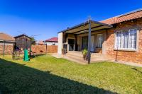  of property in Thatchfield