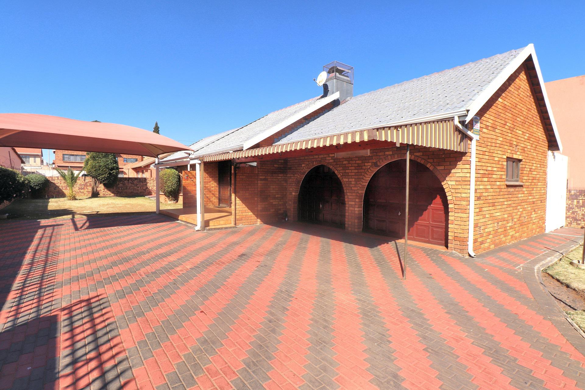  of property in Lenasia South