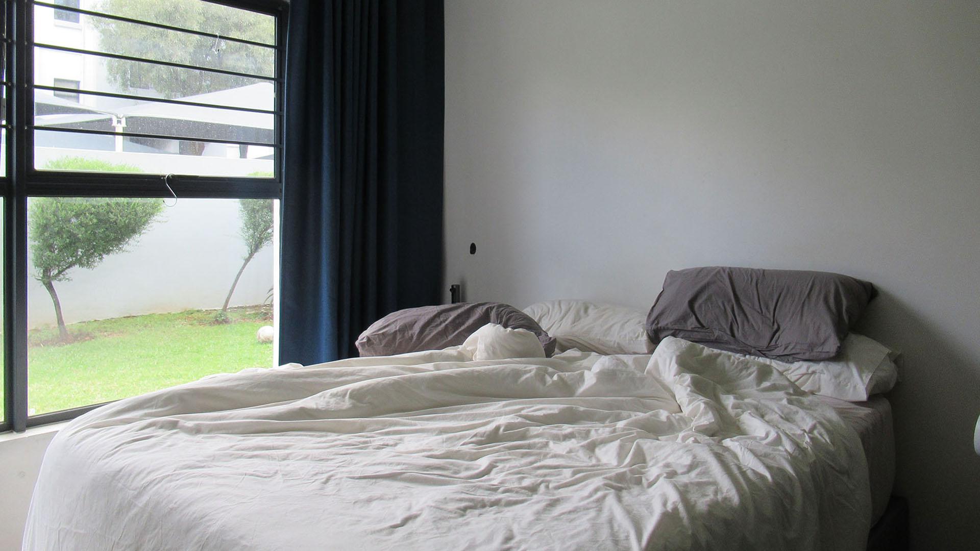 Main Bedroom - 12 square meters of property in Greenstone Hill