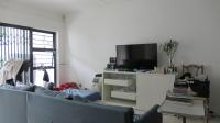 Lounges - 19 square meters of property in Greenstone Hill