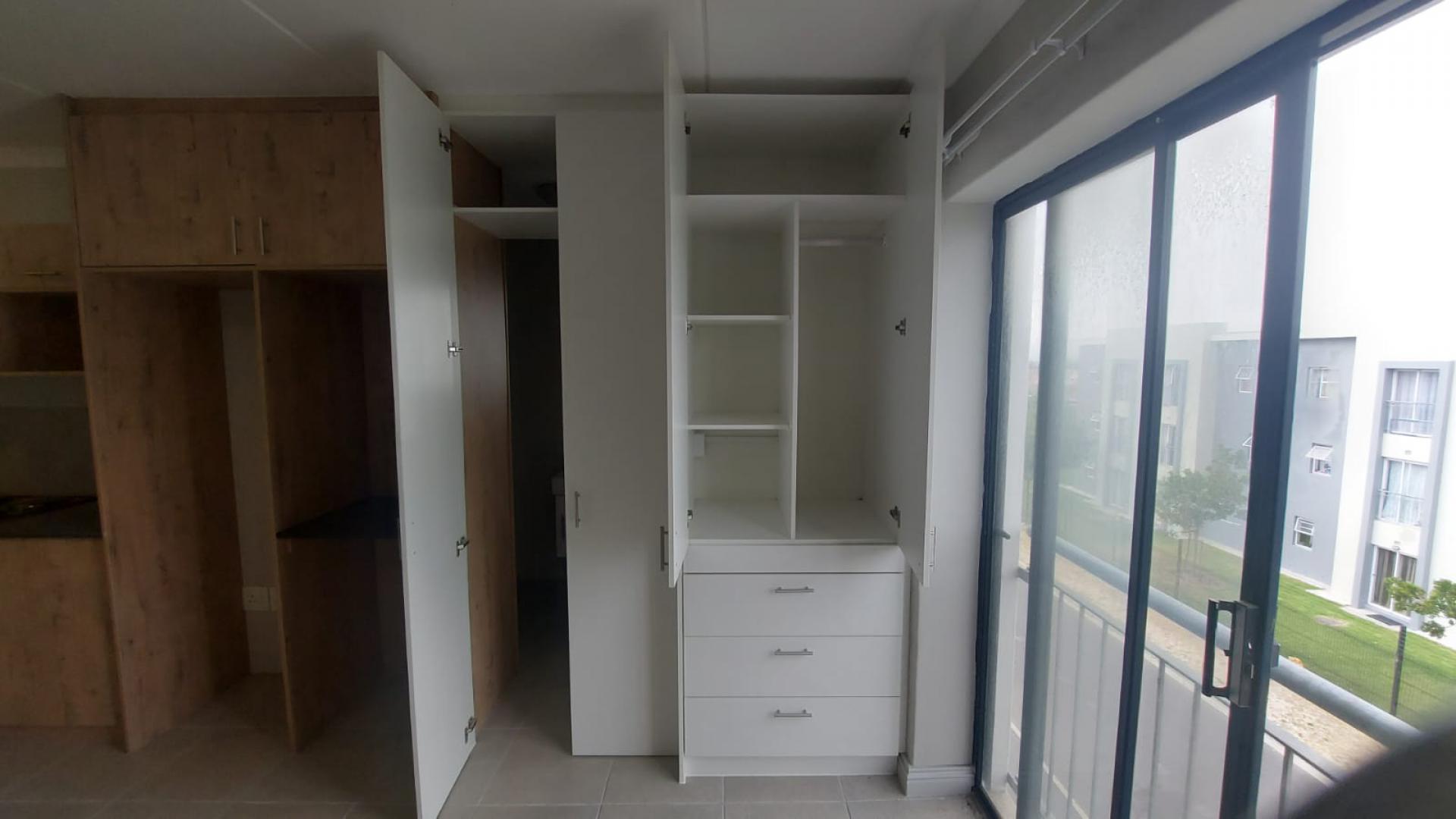  of property in Glenhaven