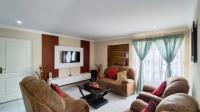 Lounges - 21 square meters of property in Vanderbijlpark
