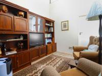  of property in Magaliessig