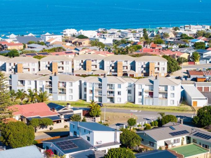 3 Bedroom Apartment for Sale For Sale in Hartenbos - MR687750