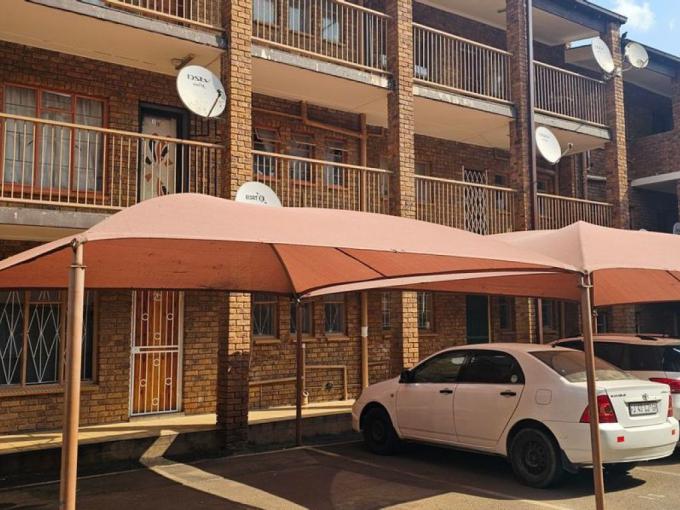 2 Bedroom Apartment for Sale For Sale in Brakpan - MR687751