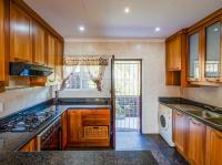  of property in Athlone Park