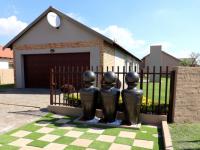 3 Bedroom 2 Bathroom House for Sale for sale in Waterkloof (Rustenburg)