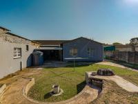  of property in Athlone Park