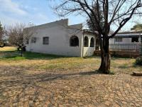  of property in De Deur